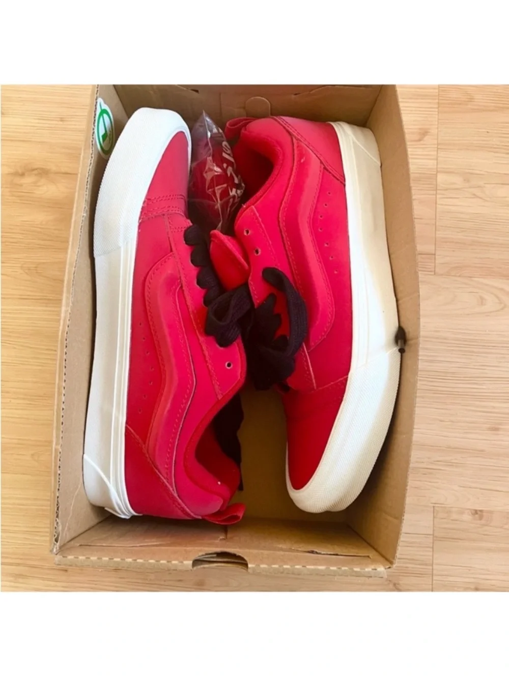 Vans Knu Skool VNO00D6CREB Red Black Women 9.5US
